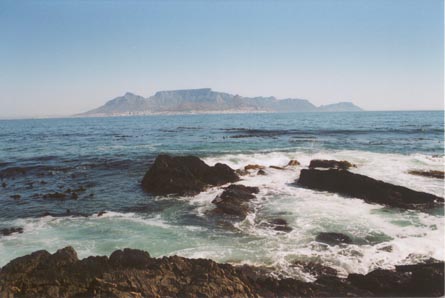Tbel Mountainf from Robben Isalnd